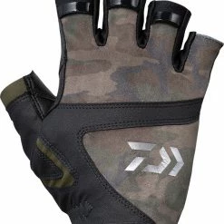 Daiwa 3/5 Cut Padded Quick-drying Gloves DG-2121/2021/8121 Accessories
