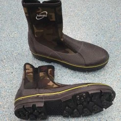 Others Nail Rock Shoe